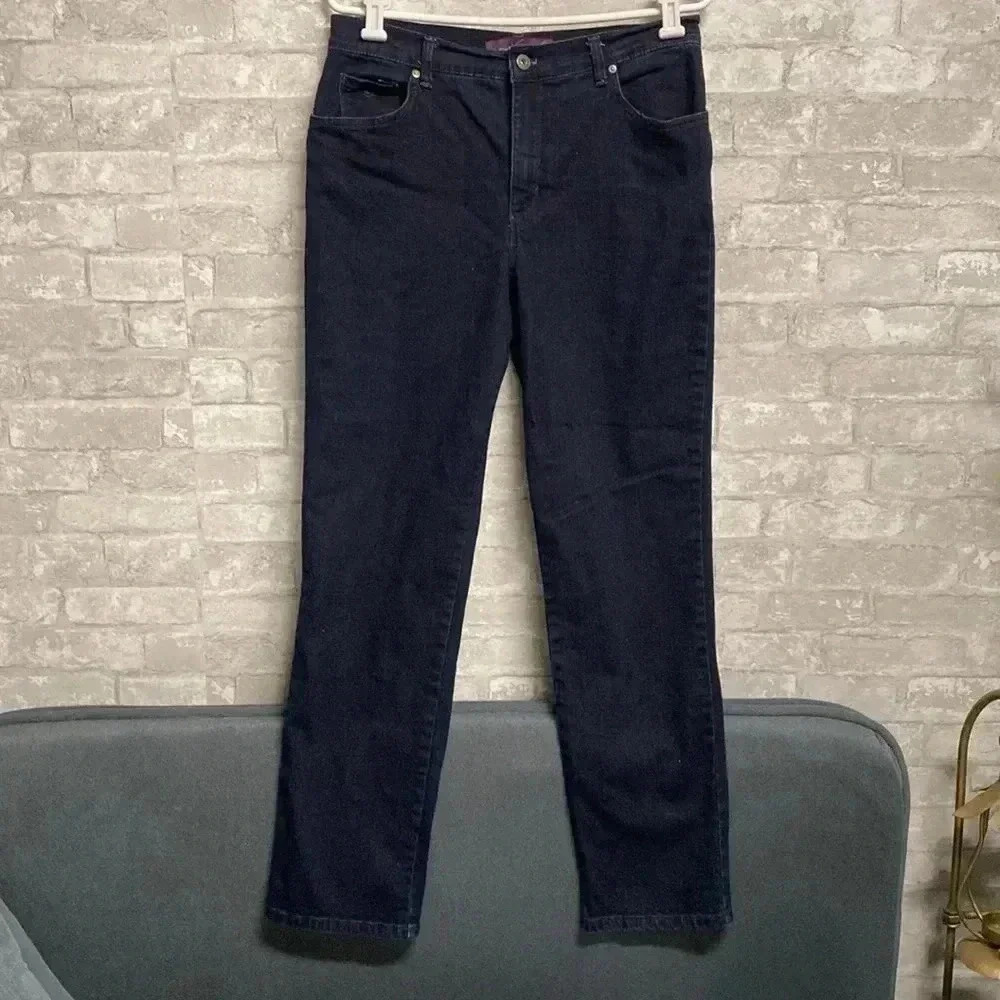 Gloria Vanderbilt woman’s Amanda blue denim jeans pants